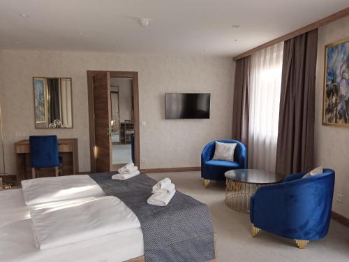 Imagen de la habitación del Hotel Foldana. Foto 18