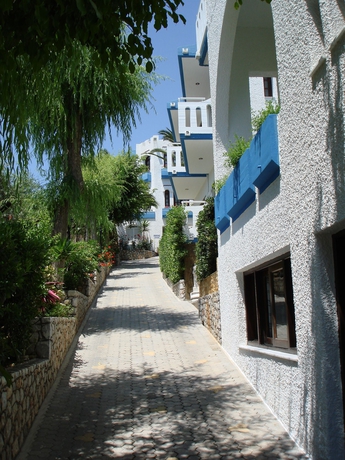 Imagen de los exteriores del Hotel Folia Apartments. Foto 8