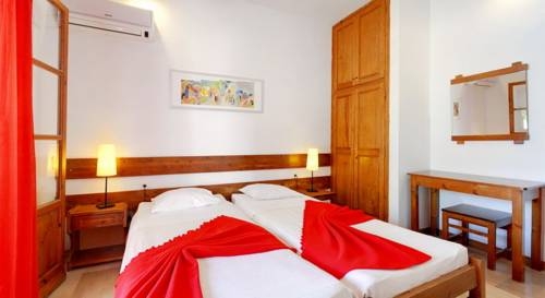 Imagen general del Hotel Folies Corfu Apartments. Foto 8