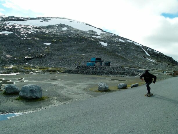 Imagen general del Hotel Folven Adventure Camp. Foto 13