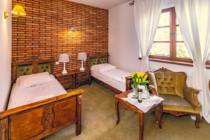 Imagen de la habitación del Hotel Folwark Stara Winiarnia. Foto 5