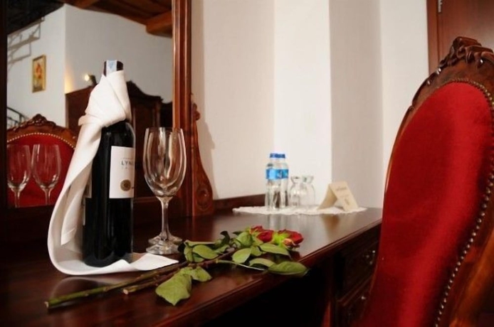 Imagen de la habitación del Hotel Folwark Stara Winiarnia. Foto 13