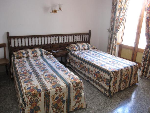 Imagen de la habitación del Hotel Fonda Agust&iacute;. Foto 4