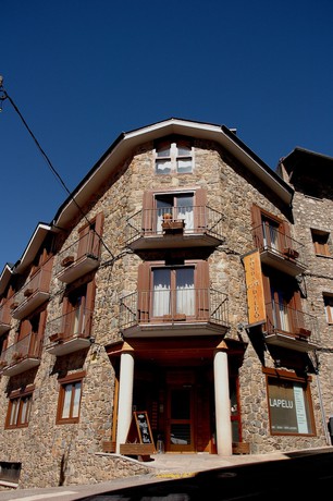 Imagen general del Hotel Fonda Cal Daldó. Foto 4