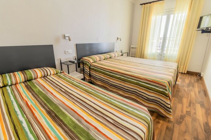 Imagen de la habitación del Hotel Fonda Can Dalf&oacute; by Vivere Stays. Foto 12