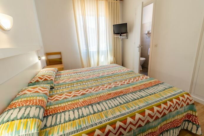 Imagen de la habitación del Hotel Fonda Can Dalf&oacute; by Vivere Stays. Foto 15