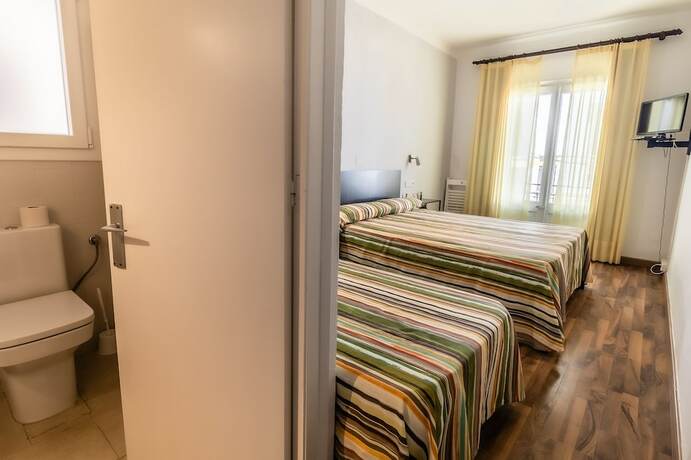 Imagen de la habitación del Hotel Fonda Can Dalf&oacute; by Vivere Stays. Foto 18