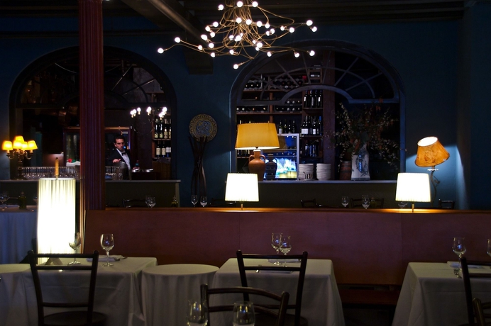 Imagen del bar/restaurante del Hotel Fonda Europa. Foto 8