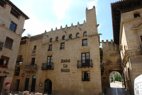 Imagen general del Hotel Fonda La Plaza. Foto 1