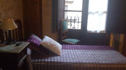 Imagen de la habitación del Hotel Fonda La Plaza. Foto 10