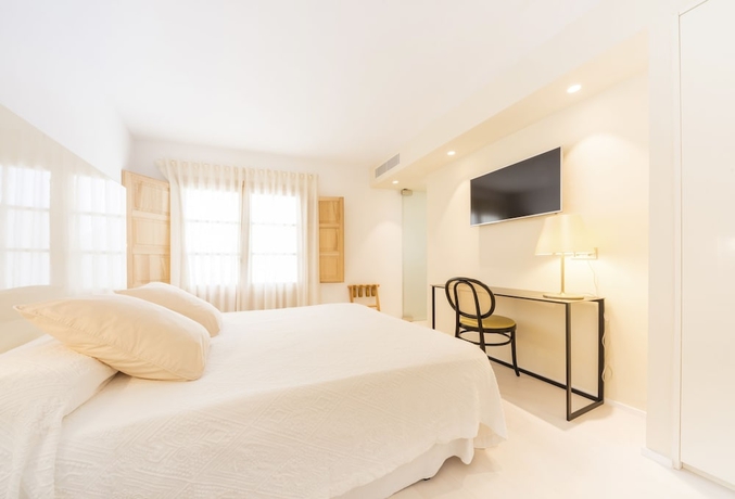 Imagen de la habitación del Hotel Fonda Llabres Boutique. Foto 4