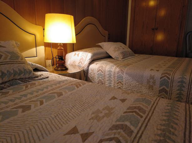 Imagen de la habitación del Hotel Fonda Mas. Foto 17