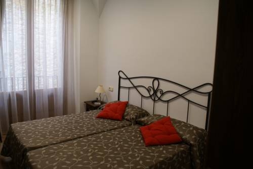 Imagen general del Hotel Fonda Mitja. Foto 11