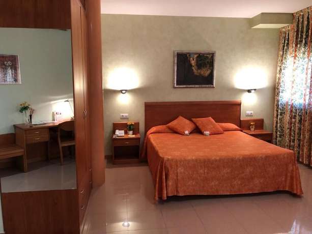 Imagen de la habitación del Hotel Fonda Neus. Foto 4