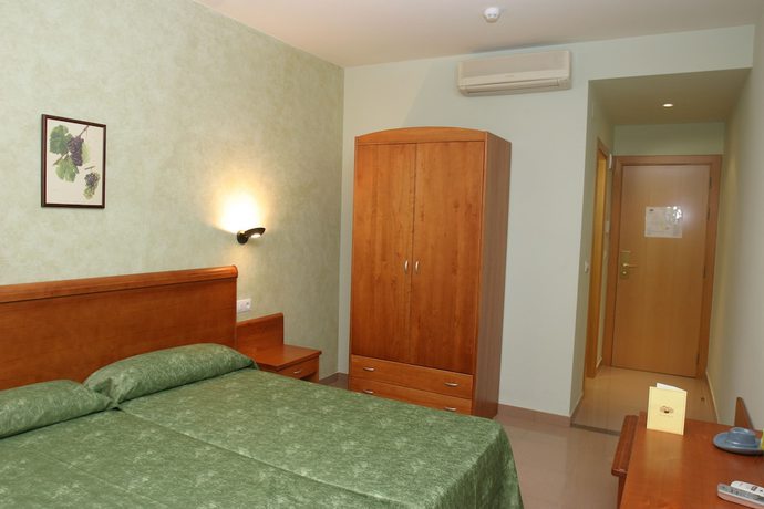 Imagen de la habitación del Hotel Fonda Neus. Foto 8