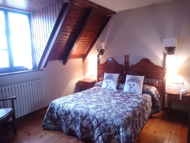 Imagen de la habitación del Hotel Fonfreda. Foto 5