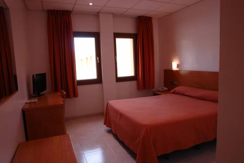 Imagen de la habitación del Hotel Font Del Pla Restaurant. Foto 4