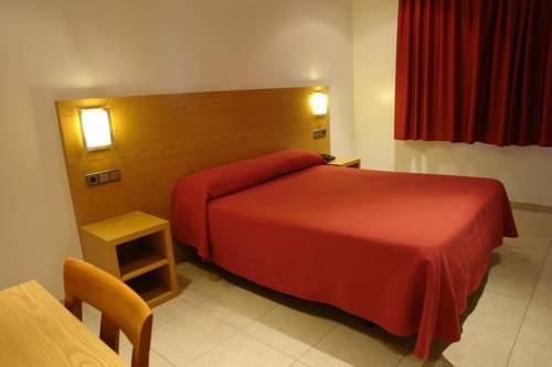 Imagen de la habitación del Hotel Font Del Pla Restaurant. Foto 6