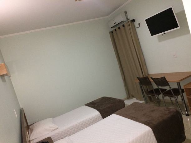 Imagen de la habitación del Hotel Font Inn. Foto 4