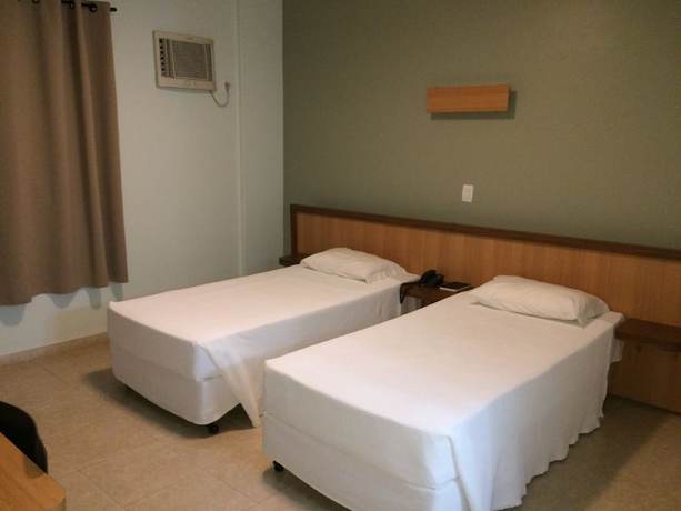 Imagen de la habitación del Hotel Font Inn. Foto 14