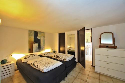 Imagen de la habitación del Hotel Font Neuve. Foto 2