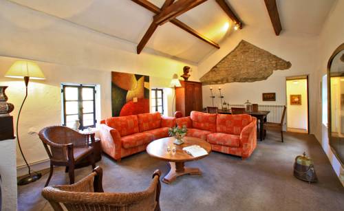 Imagen de la habitación del Hotel Font Neuve. Foto 8