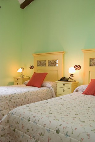 Imagen de la habitación del Hotel Font Salada, Oliva . Foto 6