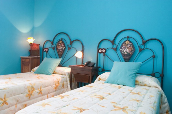 Imagen de la habitación del Hotel Font Salada, Oliva . Foto 17