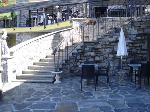 Imagen general del Hotel Fontaine Bleue. Foto 3