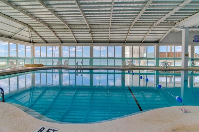 Imagen de la piscina del Hotel Fontainebleau Terrace by Panhandle Getaways. Foto 19