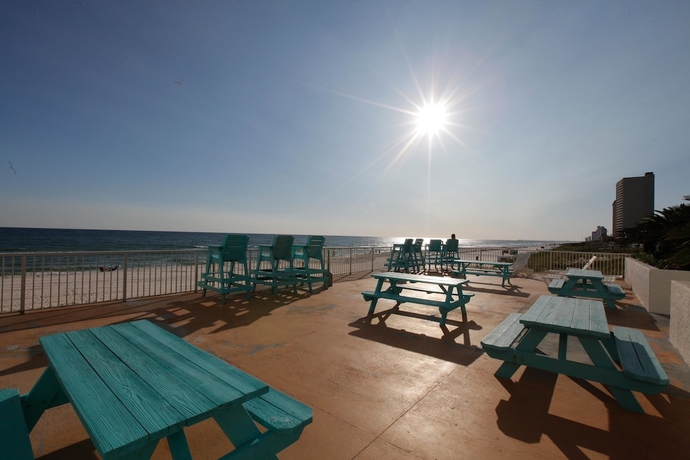 Imagen de los exteriores del Hotel Fontainebleau Terrace by Panhandle Getaways. Foto 13