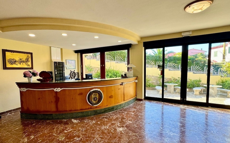 Imagen de los interiores del Hotel Fontalleccio. Foto 15
