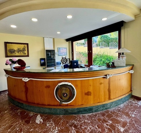 Imagen de los interiores del Hotel Fontalleccio. Foto 16