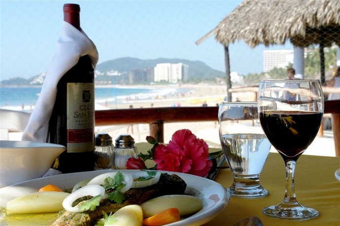 Imagen del bar/restaurante del Hotel Fontan Ixtapa Beach Resort - All Inclusive. Foto 4