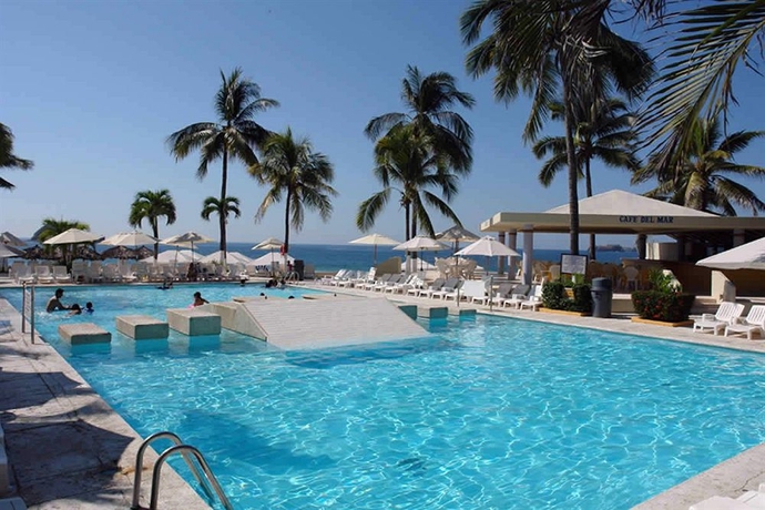 Imagen de la piscina del Hotel Fontan Ixtapa Beach Resort - All Inclusive. Foto 11