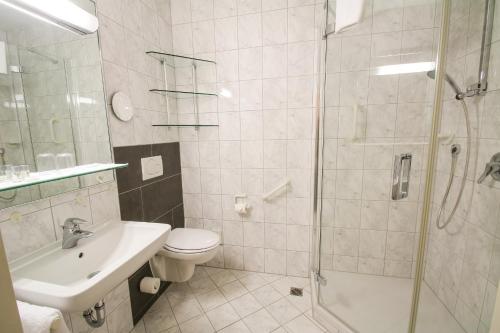 Imagen de la habitación del Hotel Fontana, Bad Kissingen. Foto 8