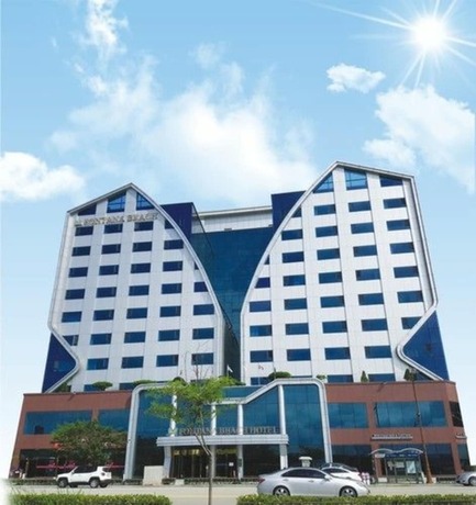 Imagen general del Hotel Fontana Beach. Foto 9