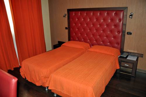 Imagen de la habitación del Hotel Fontana Del Re. Foto 9