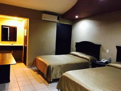 Imagen general del Hotel Fontana Inn. Foto 2