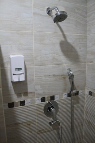 Imagen de la habitación del Hotel Fontana Jakarta. Foto 27