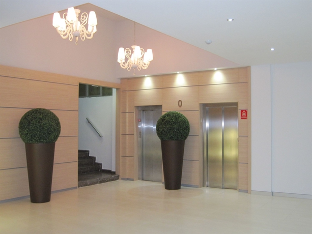 Imagen de los interiores del Hotel Fontana Plaza. Foto 15