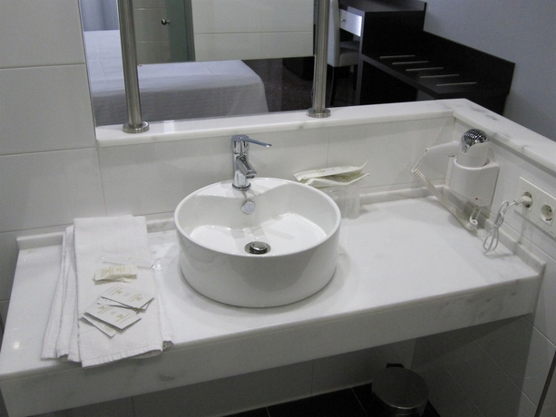 Imagen de la habitación del Hotel Fontana Plaza, Torrevieja. Foto 10