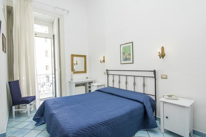 Imagen de la habitación del Hotel Fontana, Pogerola. Foto 18