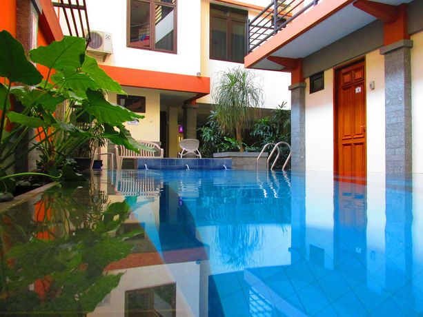 Imagen de la habitación del Hotel Fontana Residencia Guest House. Foto 5