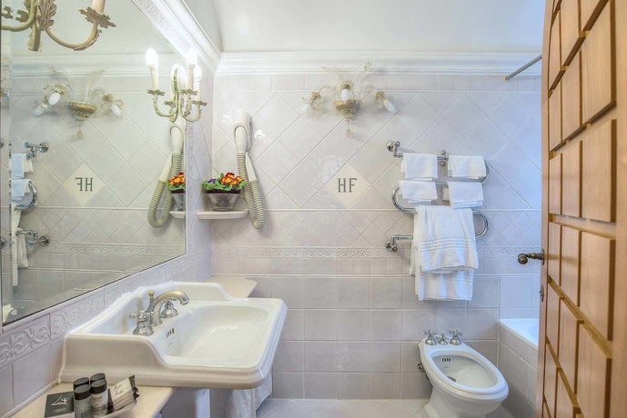 Imagen de la habitación del Hotel Fontana, Roma. Foto 8