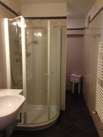 Imagen de la habitación del Hotel Fontana, Vigo di Fassa. Foto 11