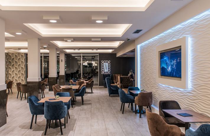 Imagen del bar/restaurante del Hotel Fontana, Vrnjačka Banja. Foto 2