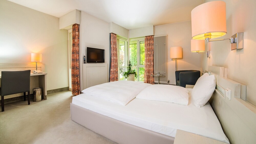 Imagen de la habitación del Hotel Fontana Wiesbaden. Foto 7