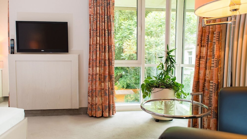 Imagen de la habitación del Hotel Fontana Wiesbaden. Foto 12