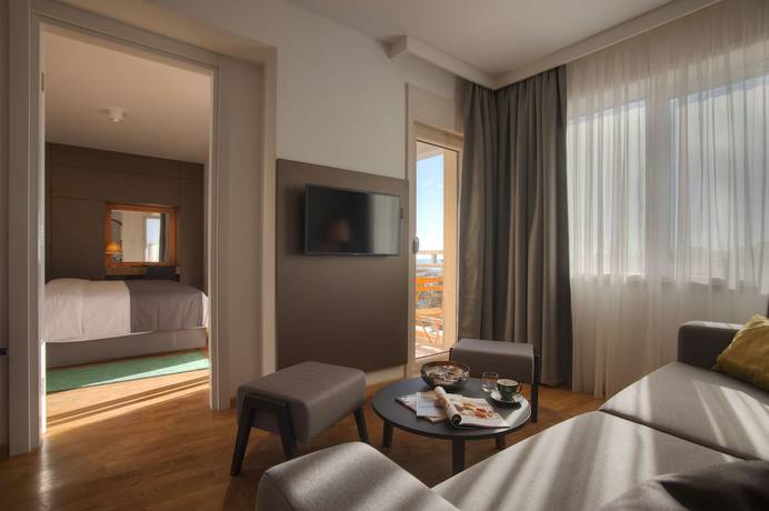 Imagen de la habitación del Hotel Fontana and Gastronomy. Foto 13